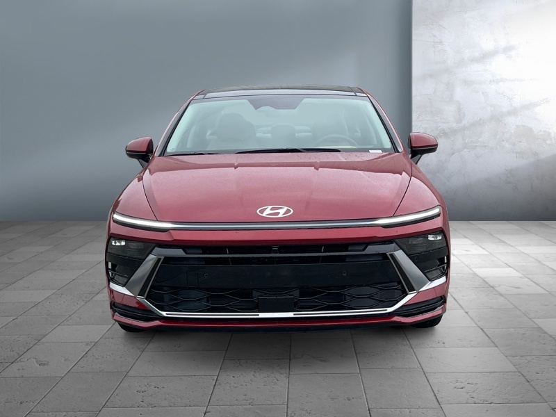 2025 Hyundai Sonata Hybrid