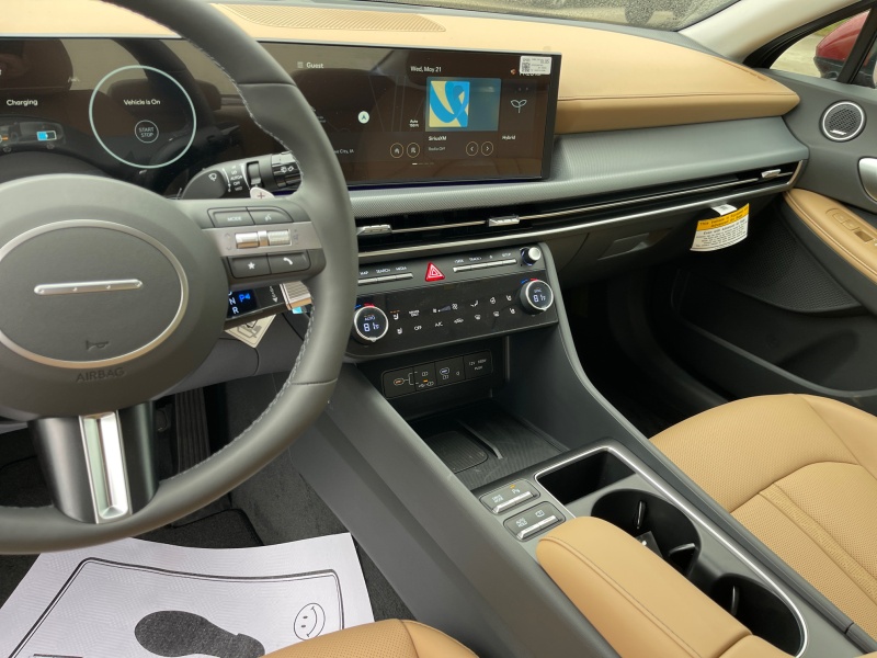 2025 Hyundai Sonata Hybrid