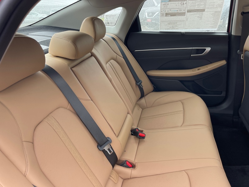 2025 Hyundai Sonata Hybrid