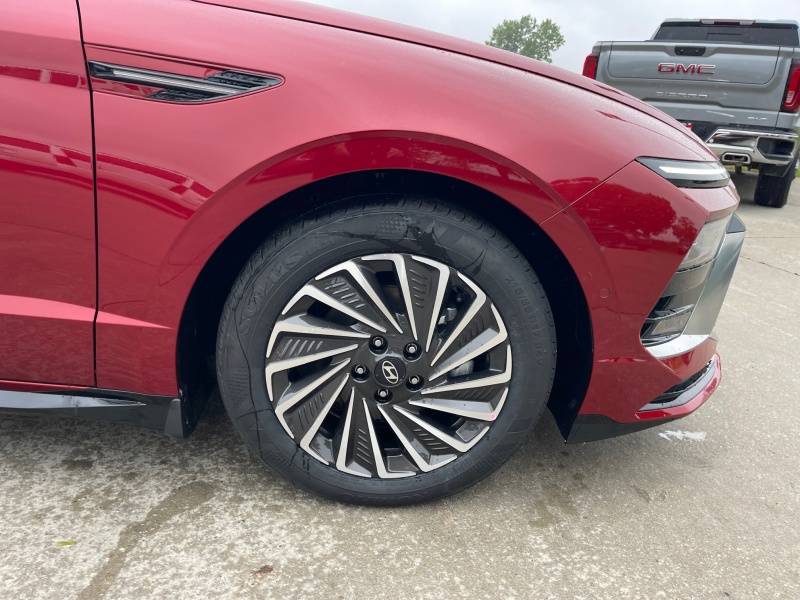 2025 Hyundai Sonata Hybrid