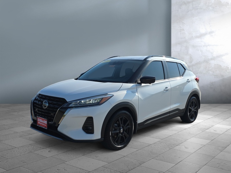 Used 2021 Nissan Kicks SR Cars