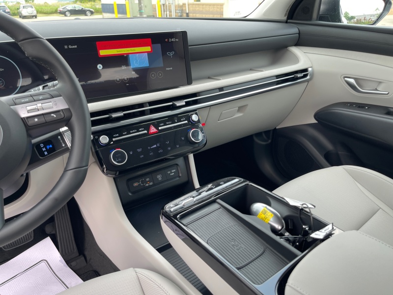 2025 Hyundai Tucson Hybrid