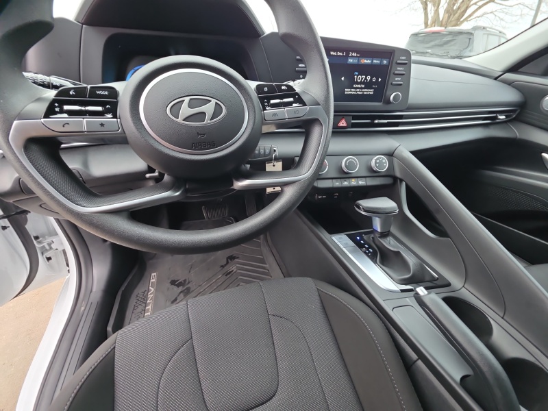 2024 Hyundai Elantra