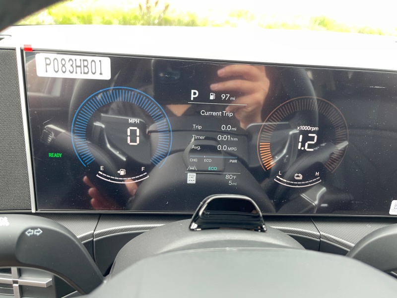 2025 Hyundai Santa Fe Hybrid