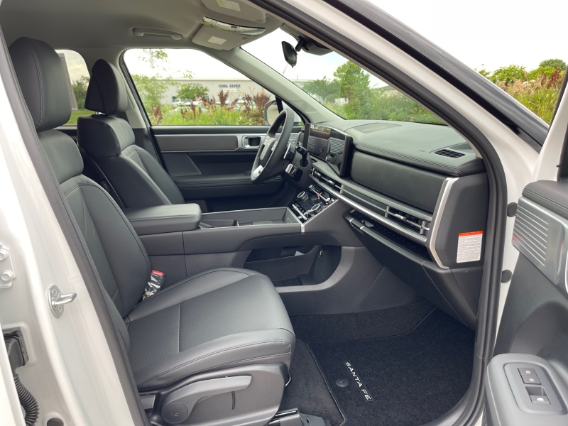 2025 Hyundai Santa Fe Hybrid