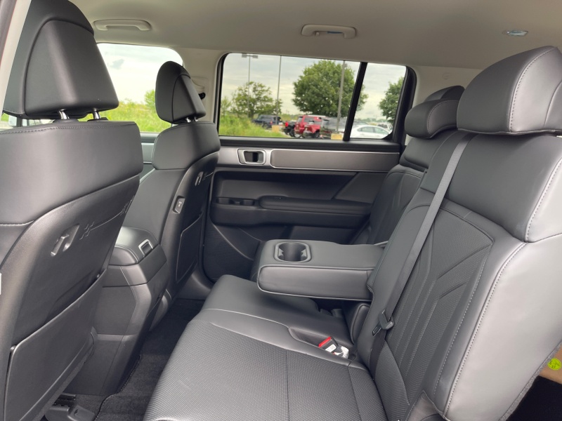 2025 Hyundai Santa Fe Hybrid