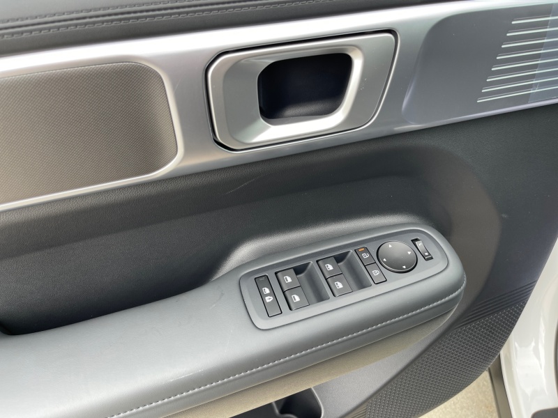 2025 Hyundai Santa Fe Hybrid