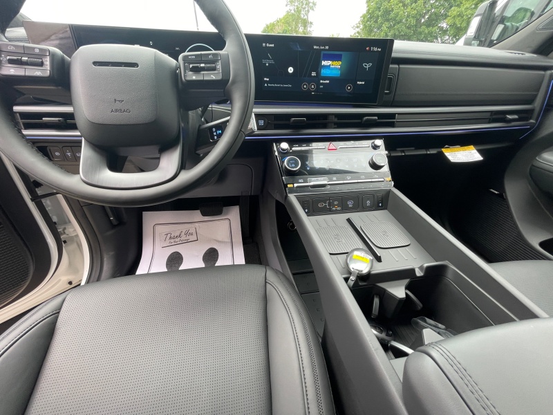 2025 Hyundai Santa Fe Hybrid