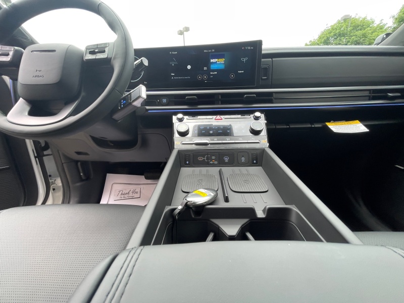 2025 Hyundai Santa Fe Hybrid