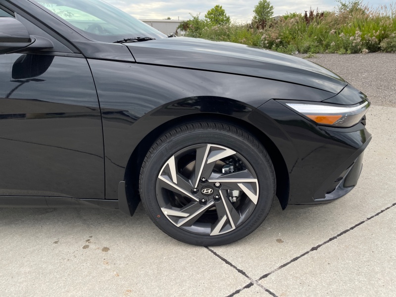 2025 Hyundai Elantra