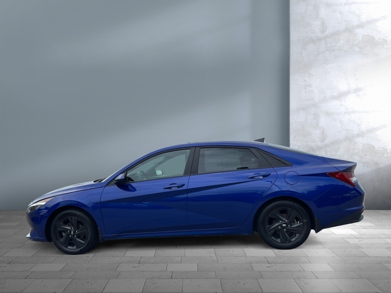 2022 Hyundai Elantra Hybrid