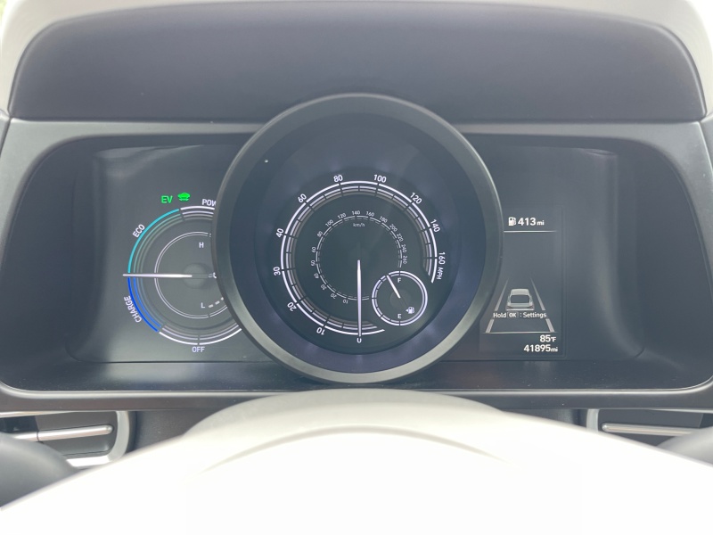 2022 Hyundai Elantra Hybrid