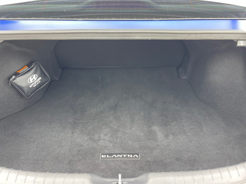 2022 Hyundai Elantra Hybrid