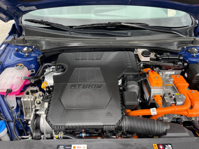 2022 Hyundai Elantra Hybrid