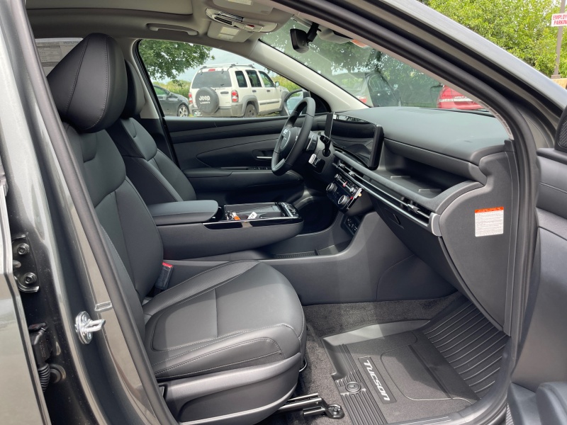 2025 Hyundai Tucson Hybrid