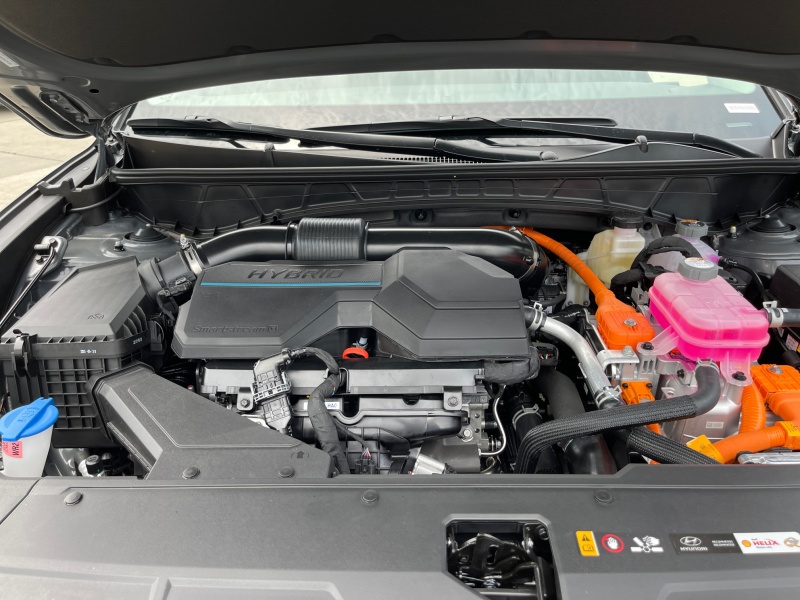 2025 Hyundai Tucson Hybrid