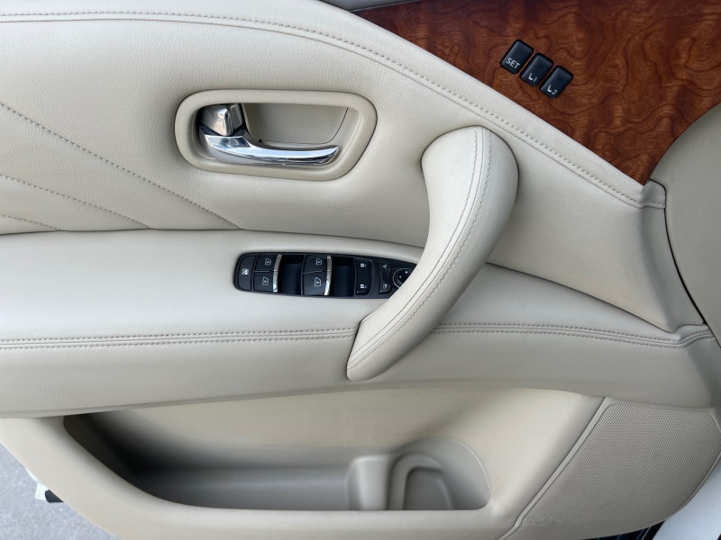 2015 INFINITI QX80