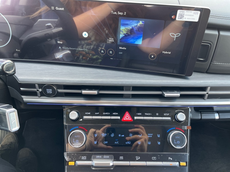 2026 Hyundai Santa Fe Hybrid