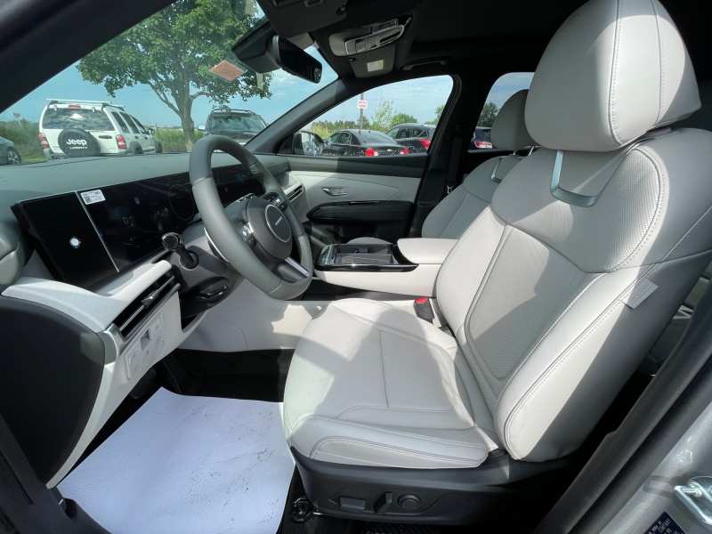 2025 Hyundai Tucson Hybrid