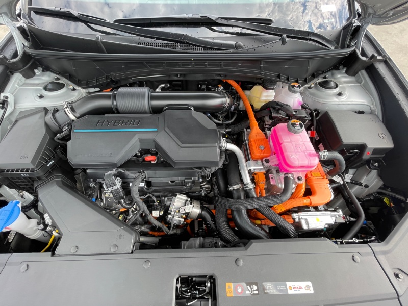 2025 Hyundai Tucson Hybrid