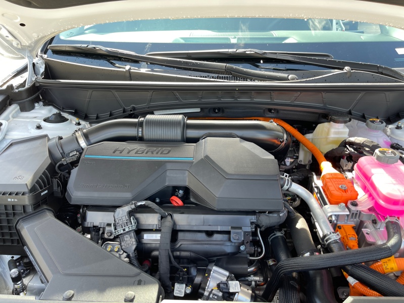 2025 Hyundai Tucson Hybrid