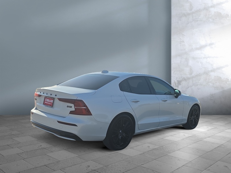 2024 Volvo S60
