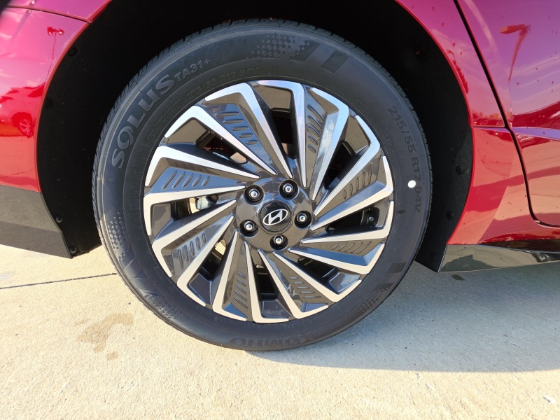 2025 Hyundai Sonata Hybrid