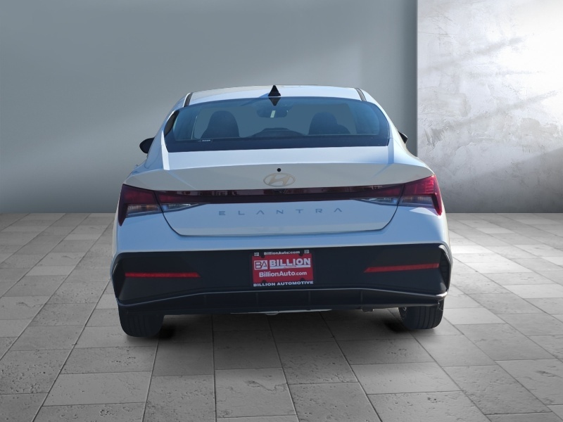 2026 Hyundai Elantra