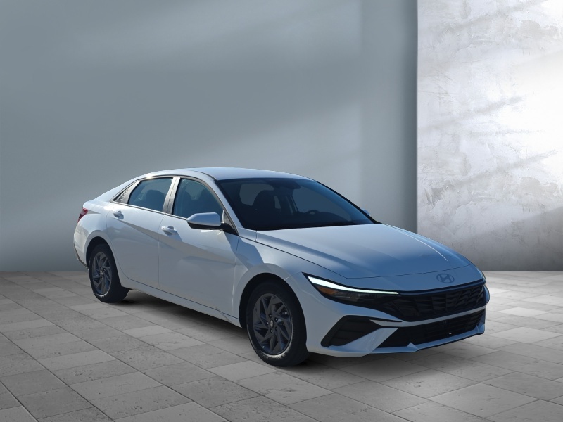 2026 Hyundai Elantra Hybrid