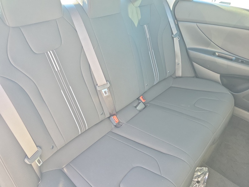 2026 Hyundai Elantra Hybrid