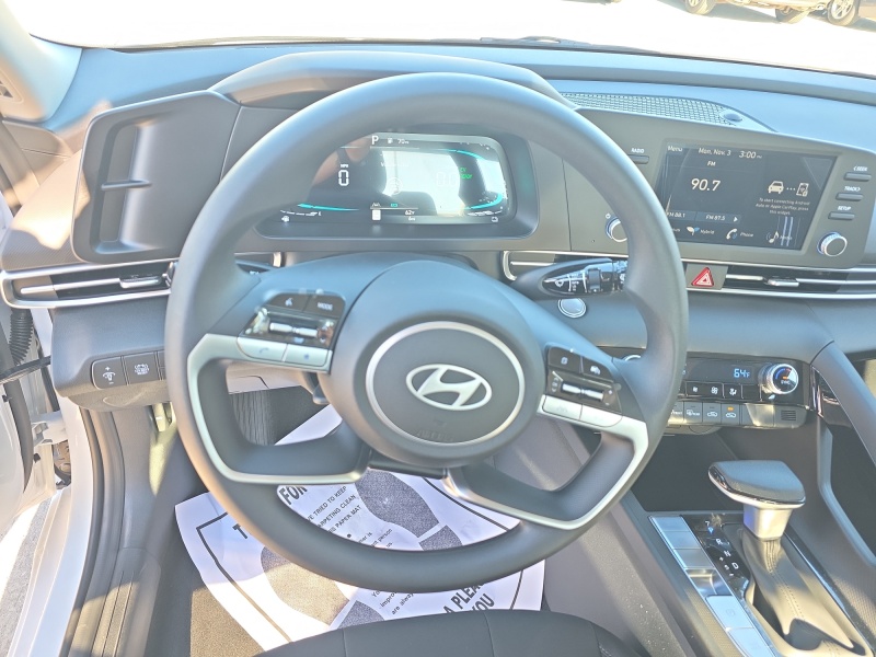 2026 Hyundai Elantra Hybrid