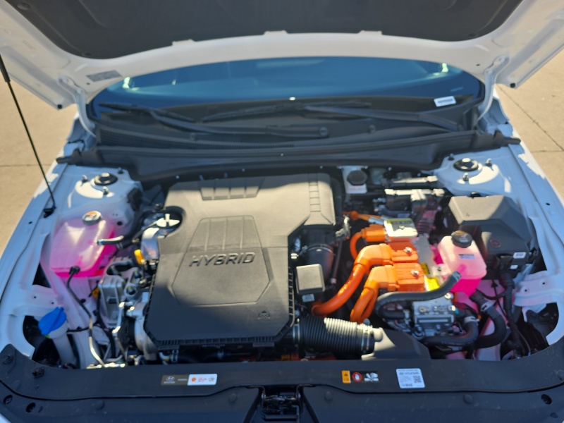 2026 Hyundai Elantra Hybrid