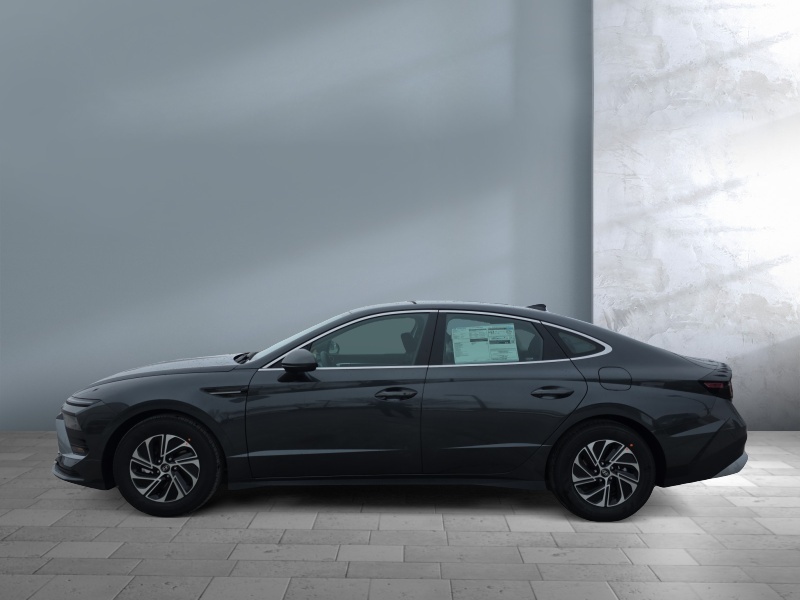 2026 Hyundai Sonata Hybrid