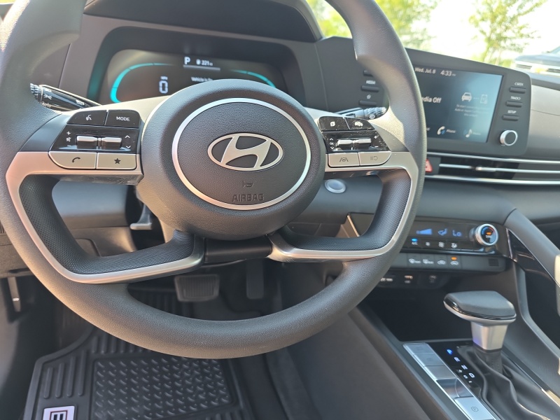 2025 Hyundai Elantra Hybrid