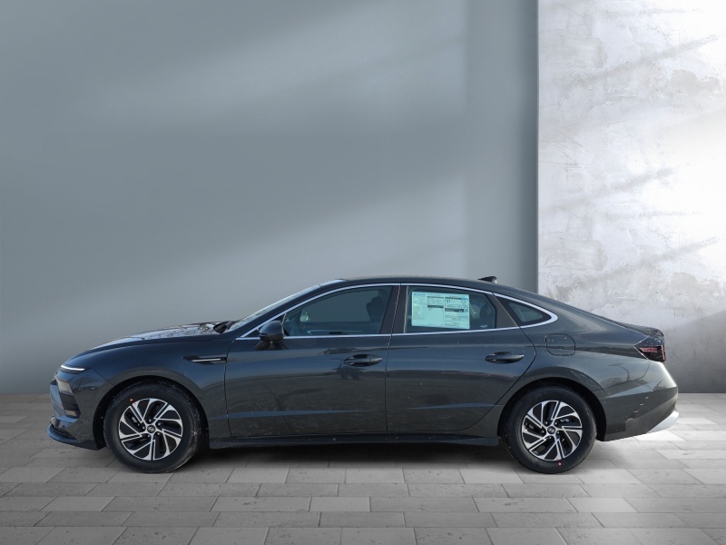 2026 Hyundai Sonata Hybrid