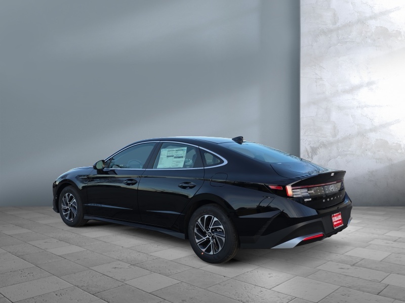 2026 Hyundai Sonata Hybrid