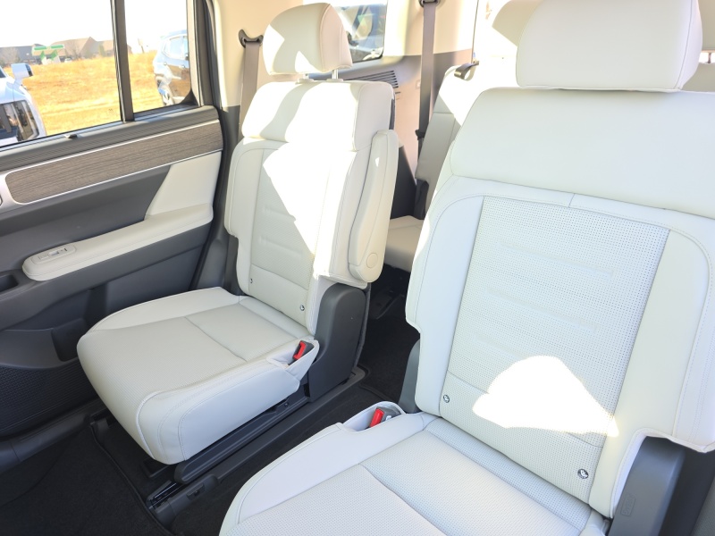 2026 Hyundai Santa Fe Hybrid