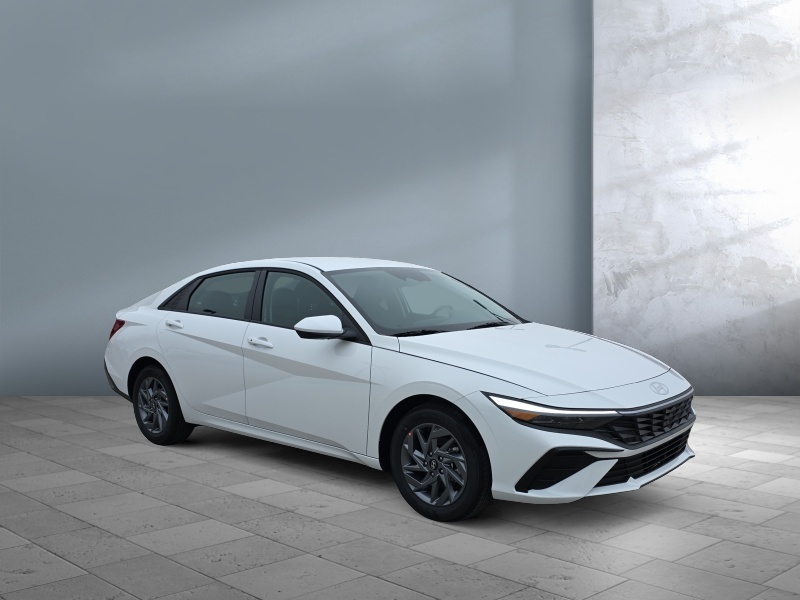 2026 Hyundai Elantra Hybrid