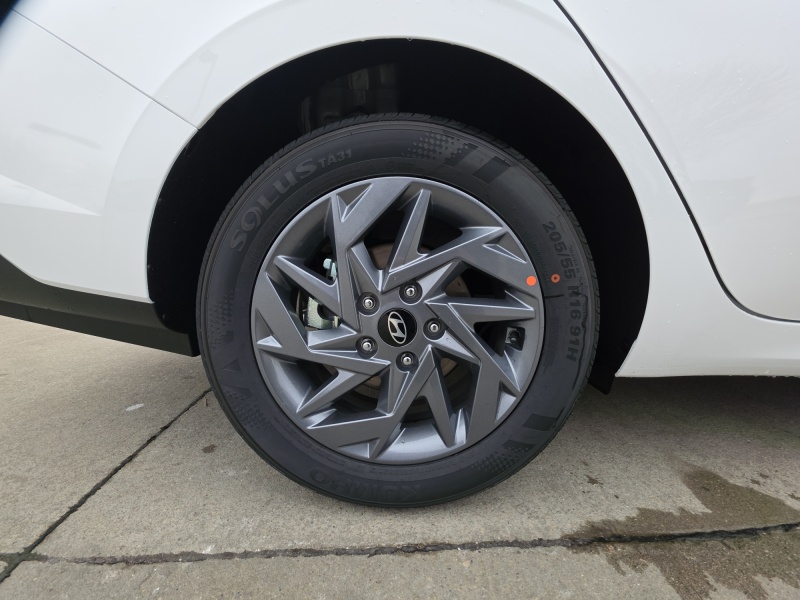 2026 Hyundai Elantra Hybrid