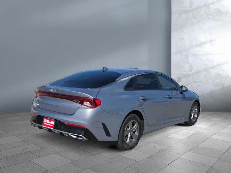 2022 Kia K5