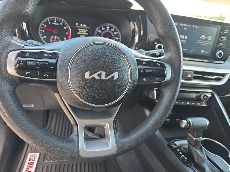 2022 Kia K5