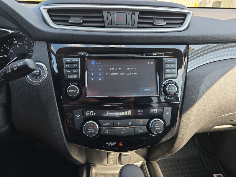 2016 Nissan Rogue