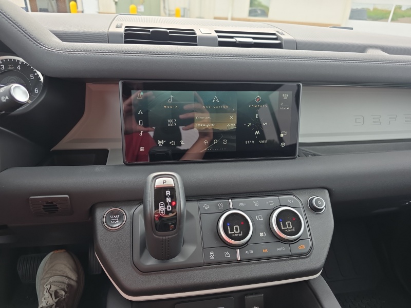 2023 Land Rover Defender