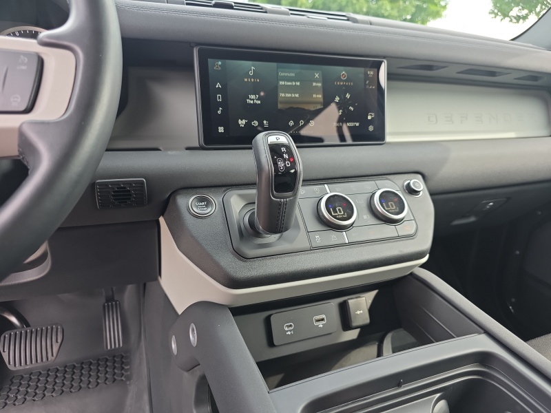 2023 Land Rover Defender
