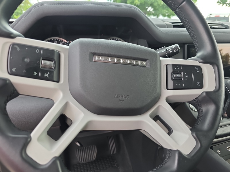 2023 Land Rover Defender