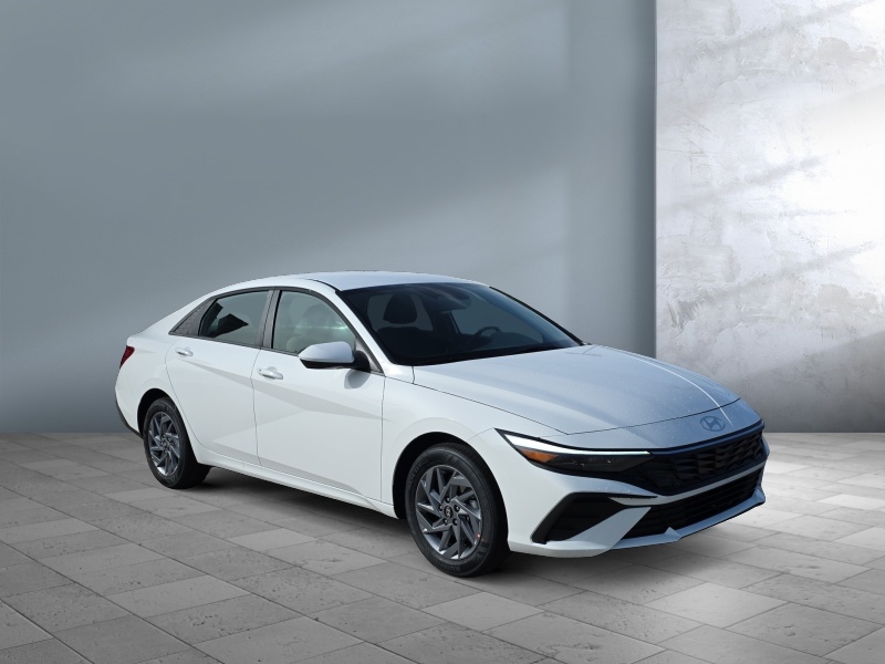 2026 Hyundai Elantra Hybrid