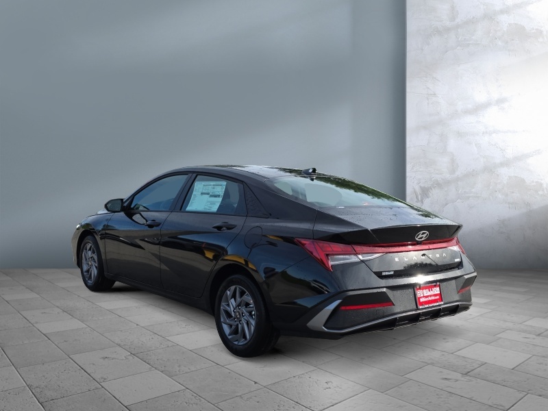 2026 Hyundai Elantra Hybrid