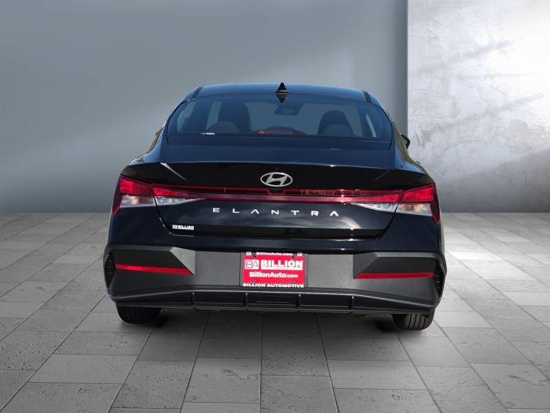 2026 Hyundai Elantra