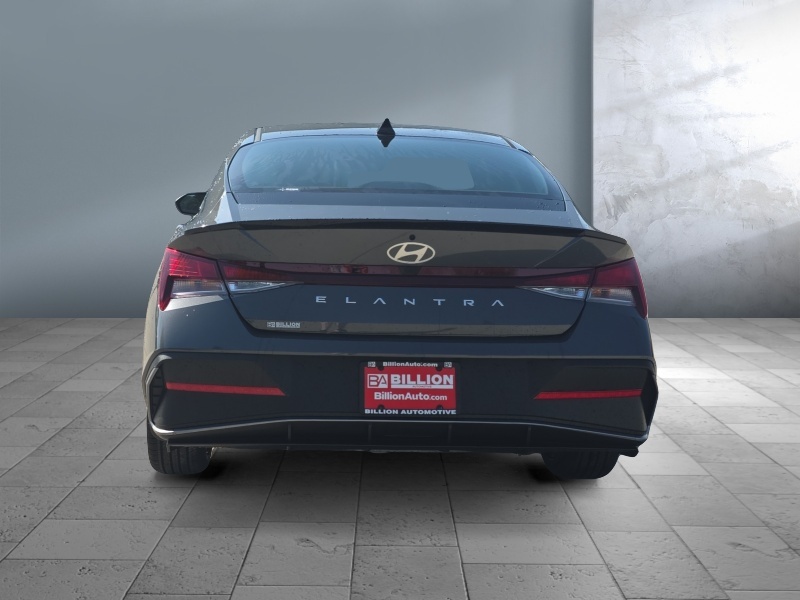 2026 Hyundai Elantra
