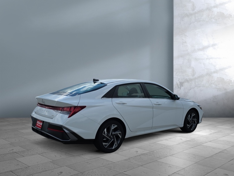 2026 Hyundai Elantra Hybrid